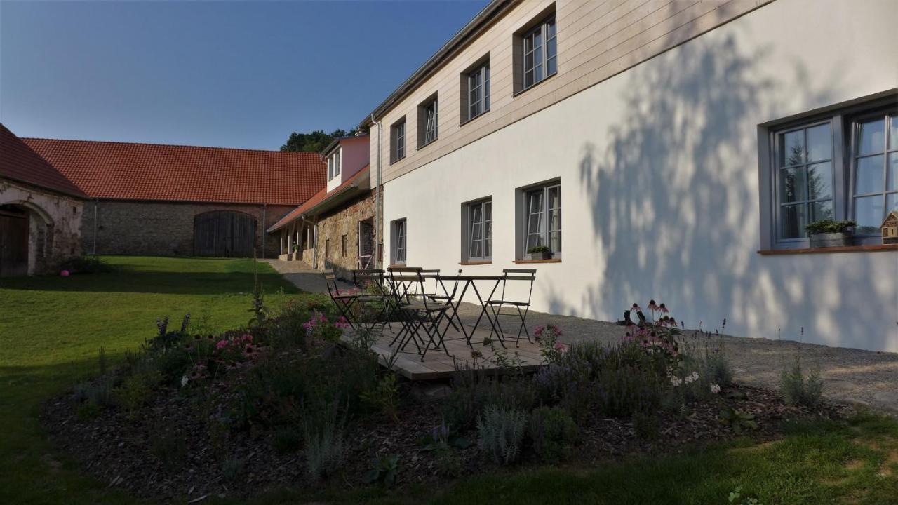 Ořechový dvůr Velke Nepodrice Exteriér fotografie